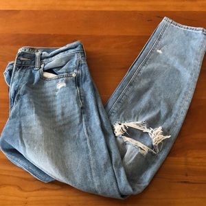 American Eagle mom jeans